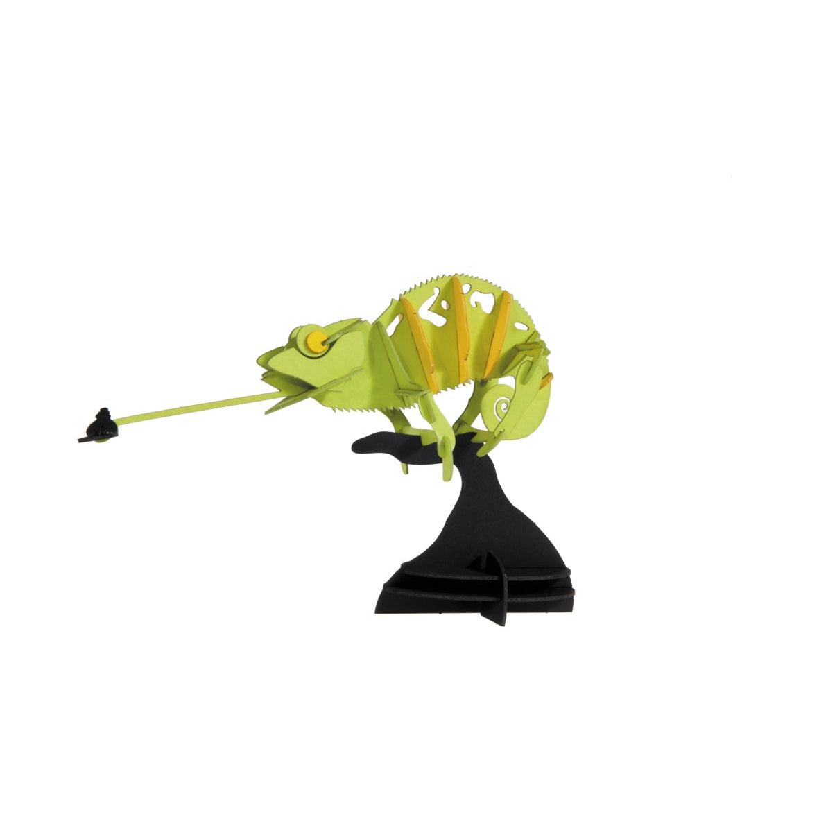 Chameleon 3D Cardboard Model Kit Fridolin