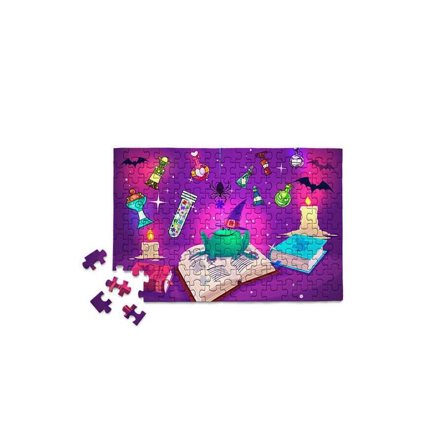 Sock-Tober 150 Piece Mini Jigsaw Puzzle Micro Puzzles