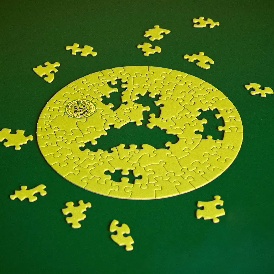 Flat Lime 81 Piece Round Jigsaw Puzzle Le Puzz