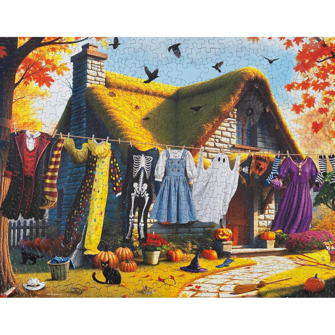 Halloween Laundry Day 500 Piece Jigsaw Puzzle Springbok