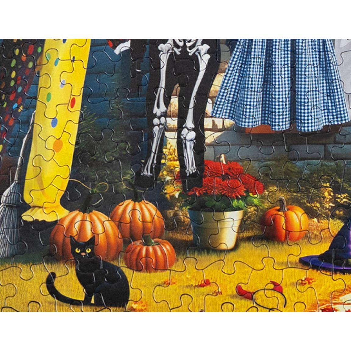 Halloween Laundry Day 500 Piece Jigsaw Puzzle Springbok
