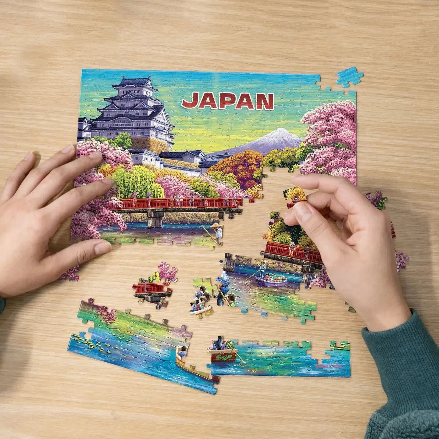 Japan 210 Piece Jigsaw Puzzle Boardwalk