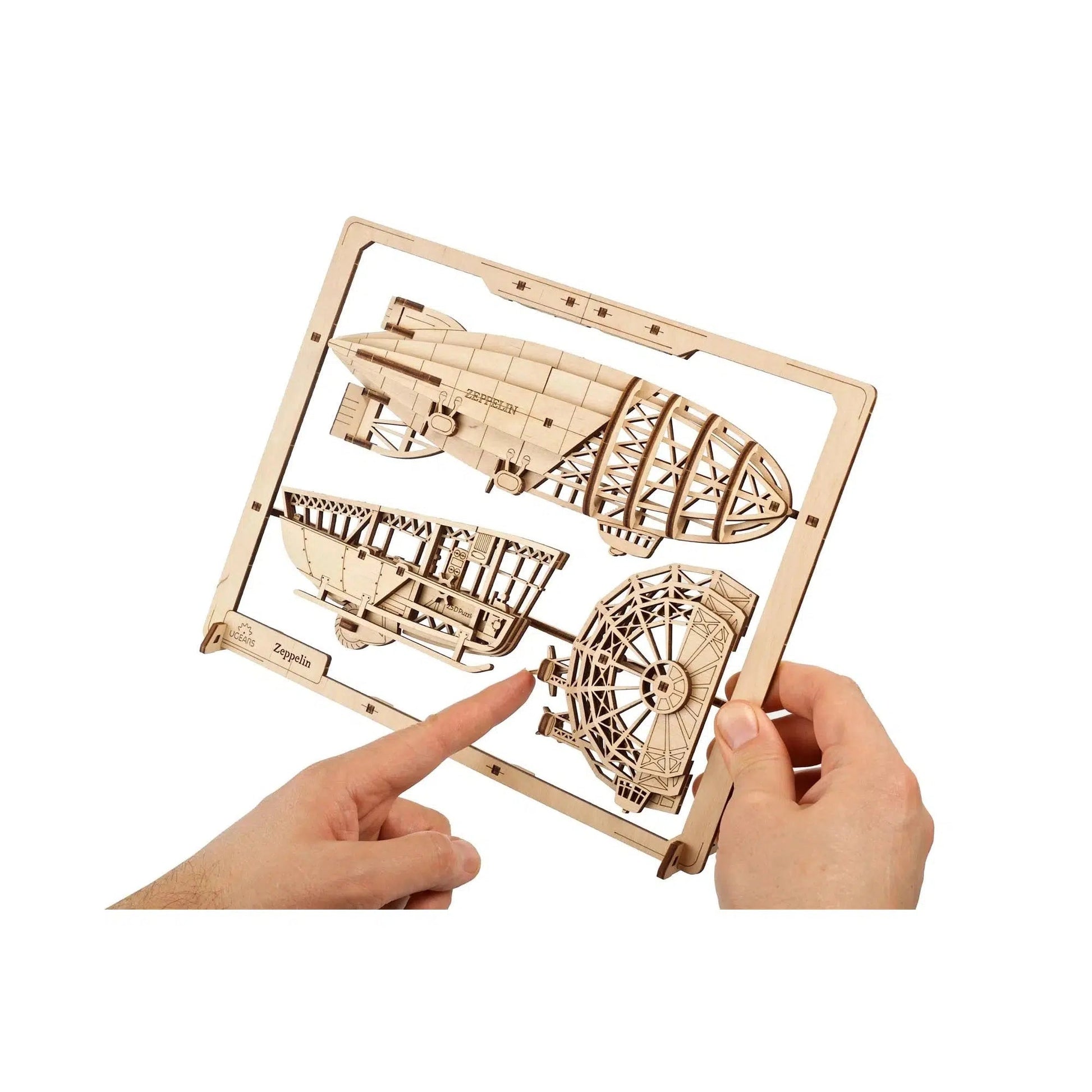 Zeppelin 2.5D Wood Model Kit UGEARS