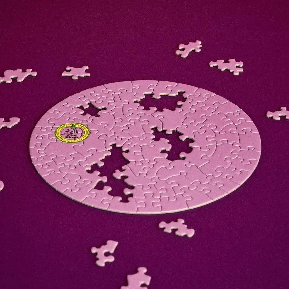 Flat Plum 81 Piece Round Jigsaw Puzzle Le Puzz